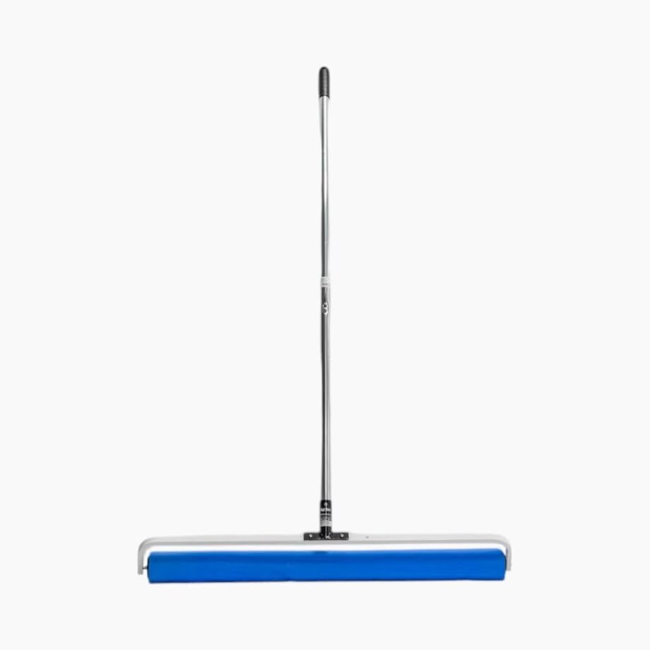 Make a Splash with the Courtmaster Master Sweep: The Ultimate Squeegee for Courts!