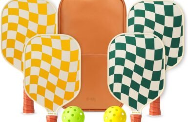 Serve Up Fun with the Ultimate Pickleball Paddles Set: A Review of the USAPA Approved Graphite/Fiberglass Pickleball Rackets!