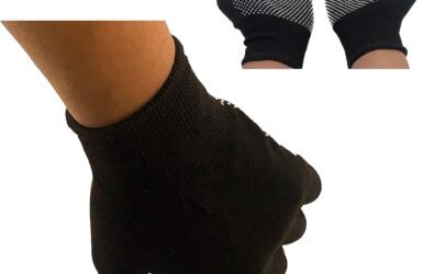 Gloves That Get a Grip: A Review of the Lightweight Slip Fingerless Work Gloves for All Your Adventures