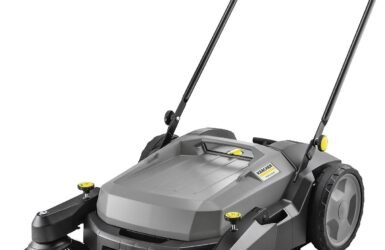Sweep It Like You Mean It: A Deep Dive into the Kärcher Pro Walk Behind Outdoor Push Sweeper KM 70/20 C 2SB!